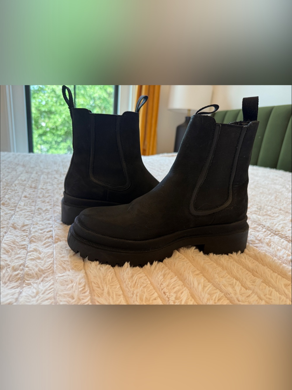 Thursday Black Chelsea Legend platform Boots leather- women’s size 8.5 - Picture 2 of 3